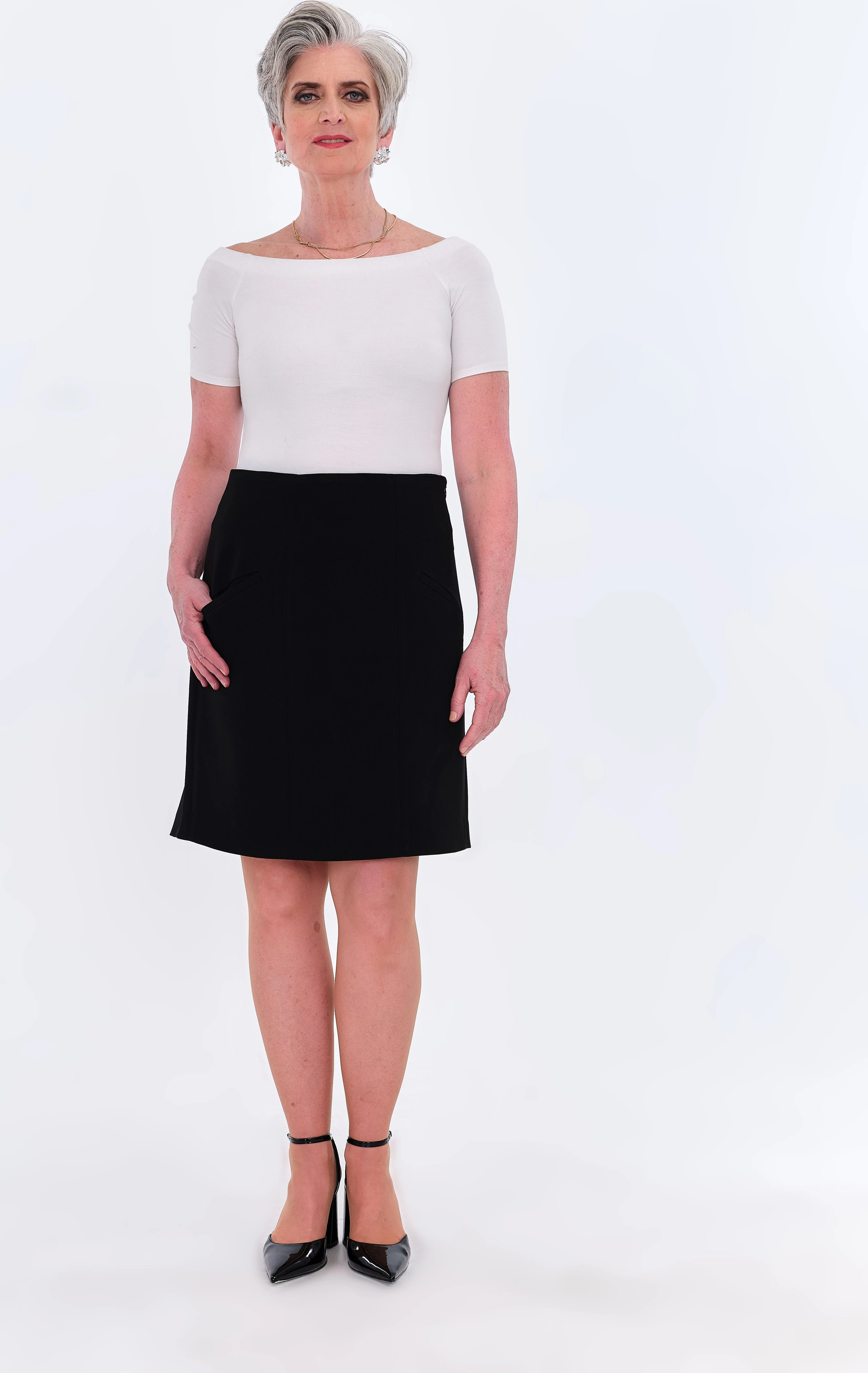 The DAY Skirt — wool crepe — black / silk — black